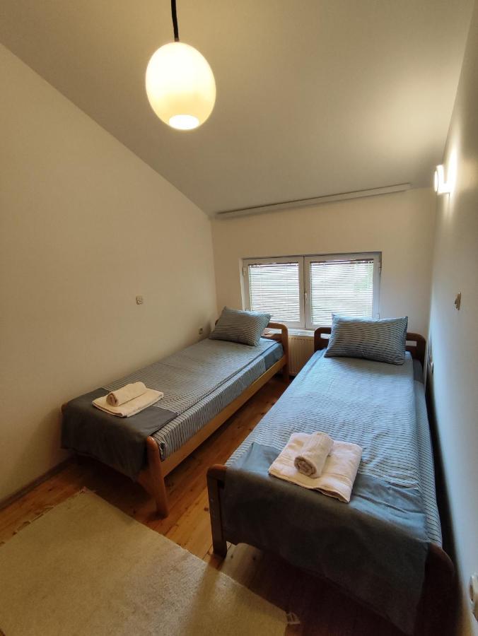אוהריד Villa Paradiso מראה חיצוני תמונה