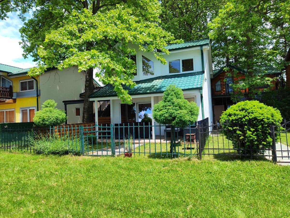 אוהריד Villa Paradiso מראה חיצוני תמונה